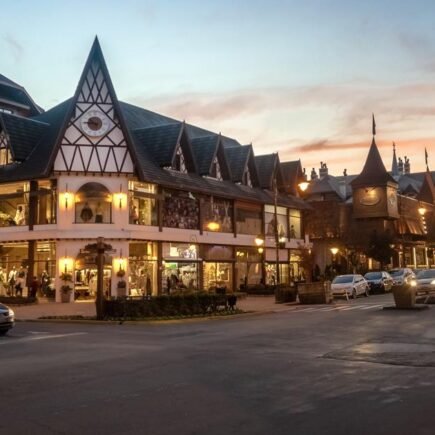 Viagem para Gramado: O Guia Completo 2025 para se Apaixonar pela Suíça Brasileira