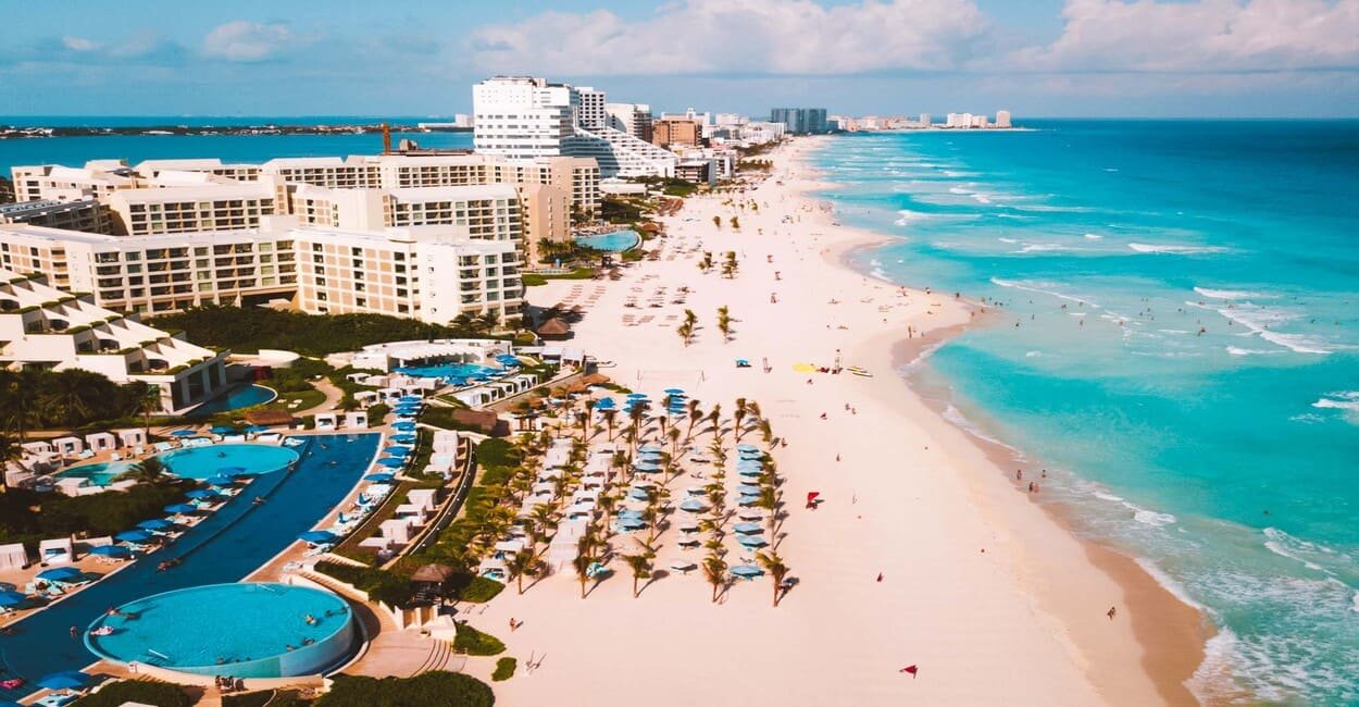 O outro lado de Cancún: o que esconde o destino mais famoso do Caribe?